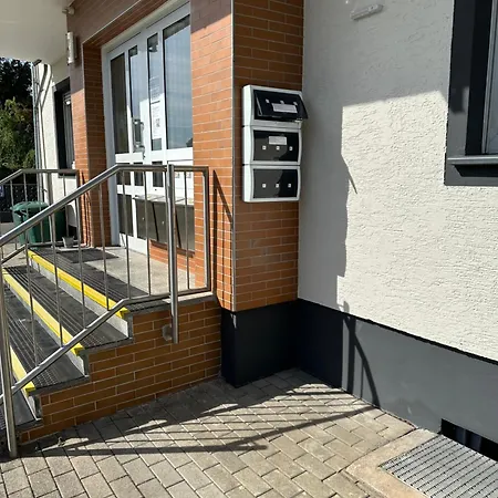 Diamanthaus Deluxe 7 *