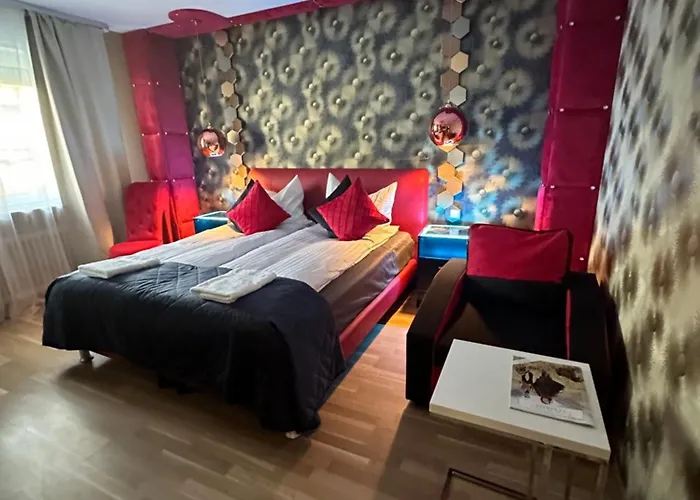 Diamanthaus Deluxe 7 *